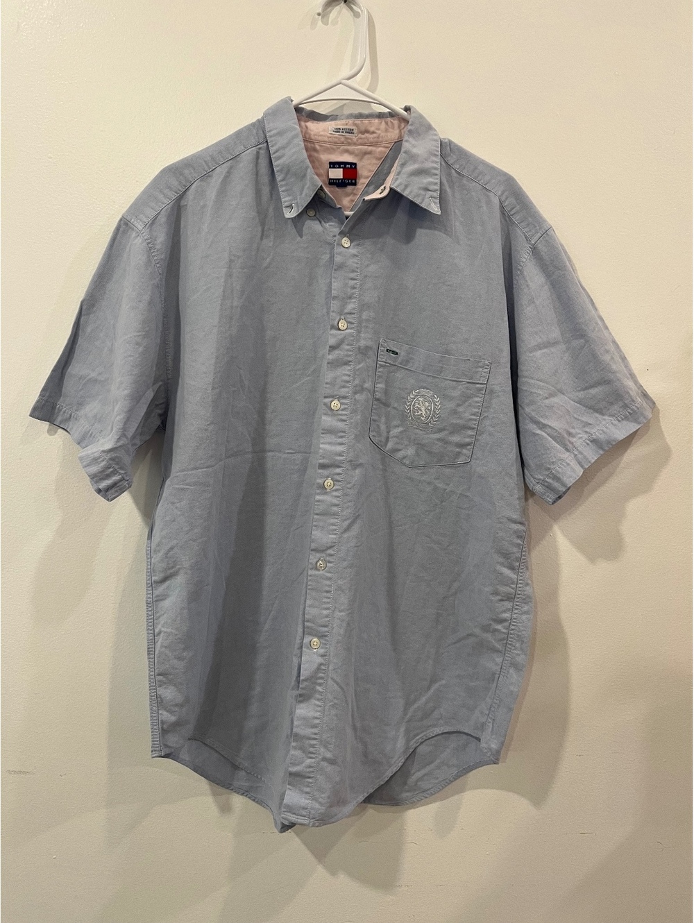 Tommy Hilfiger light blue short sleeve button front shirt